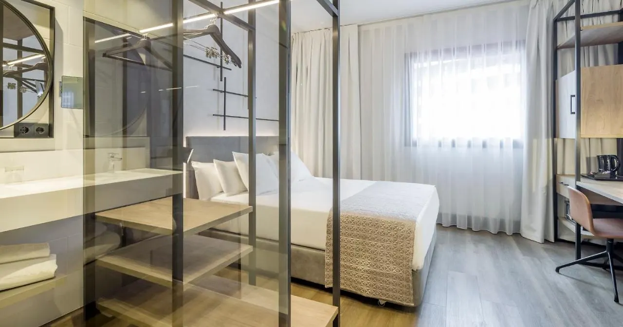 Hotel Ilunion San Mames Bilbao 4*,  Spain